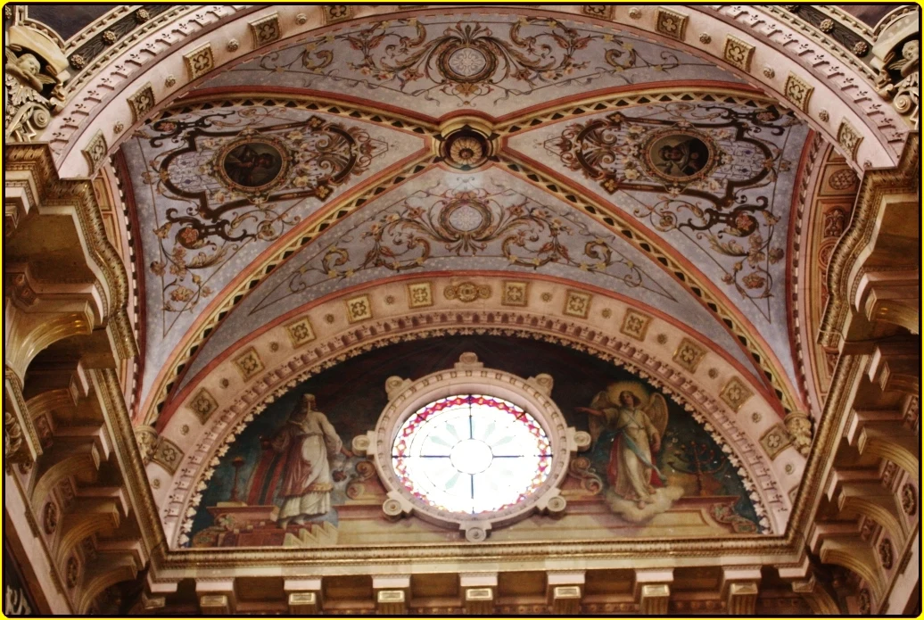 Fotografía real del interior del Templo de San Antonio de Padua, Aguascalientes.
